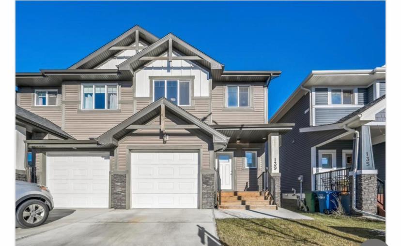 Beautiful And Spacious 1 Room In A Very Quiet Area Airdrie Esterno foto